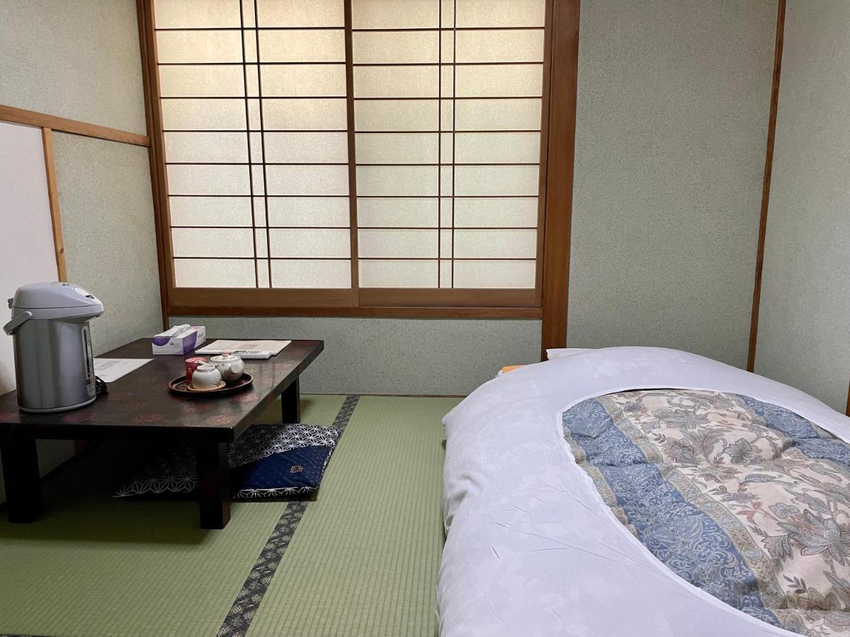 Ryokan Matsukaze Мацумото Экстерьер фото
