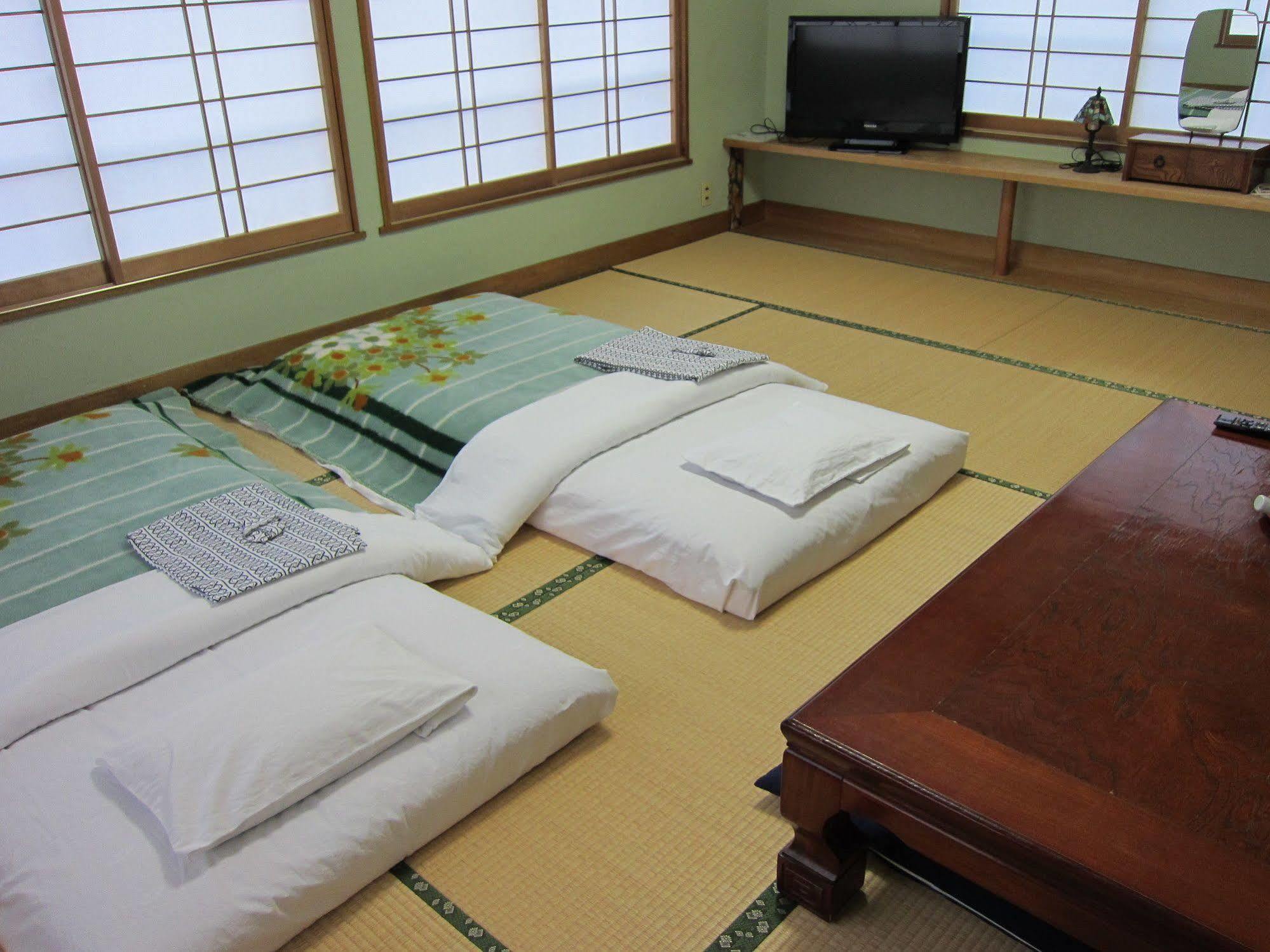 Ryokan Matsukaze Мацумото Экстерьер фото